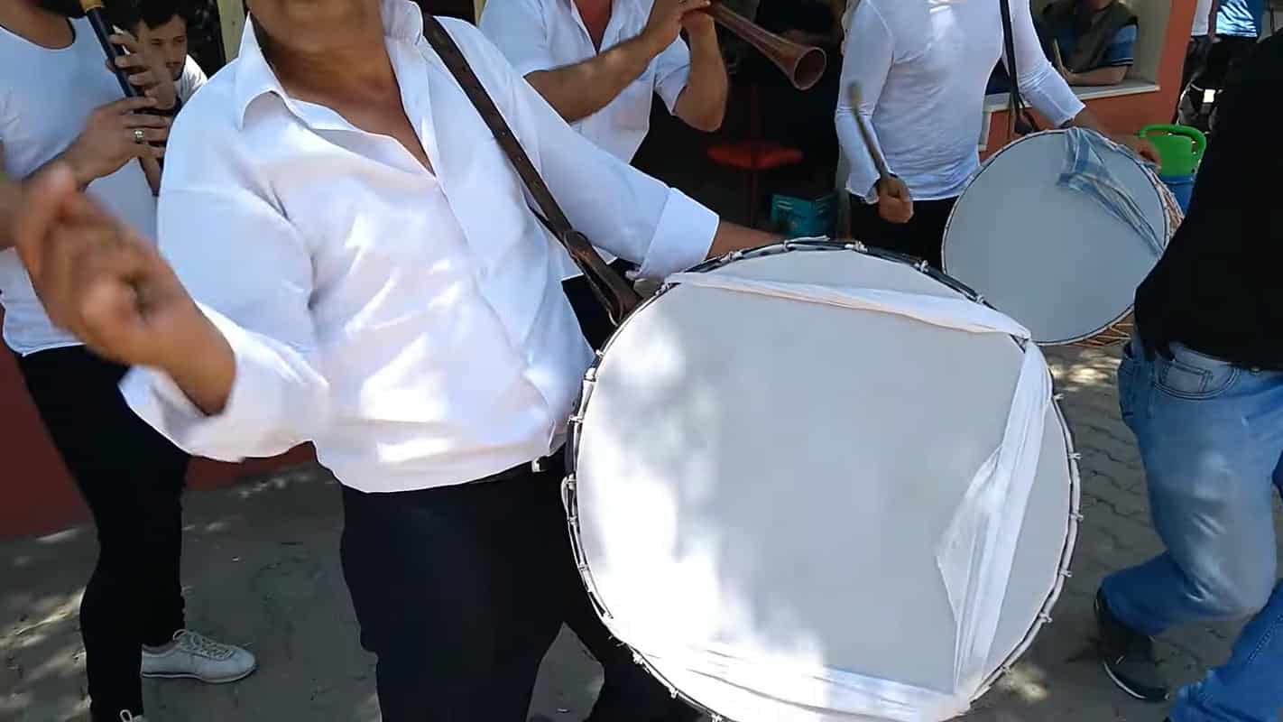 Sokak Davul Zurna Ekibi